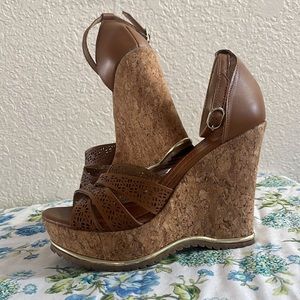 Bottero wedge sandals size 5